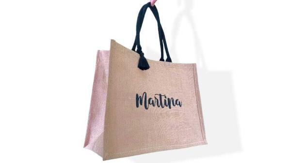 borsa in juta estiva con maniglie in cotone personalizzata con stampa del nome martina toscani store