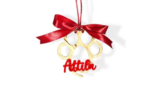 addobbo di Natale personalizzato con zampa di legno per Cane Gatto con nome Attila plexyglass toscani store
