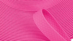 bobina fettuccia waterproof gummy esagonale 20mm per collari e guinzagli colore rosa fluo toscani store