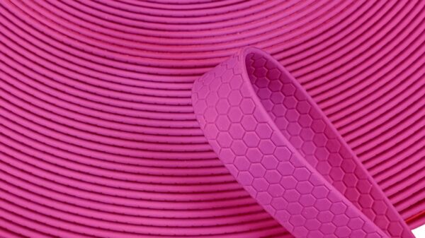 bobina fettuccia waterproof gummy esagonale 20mm per collari e guinzagli colore rosa fluo toscani store