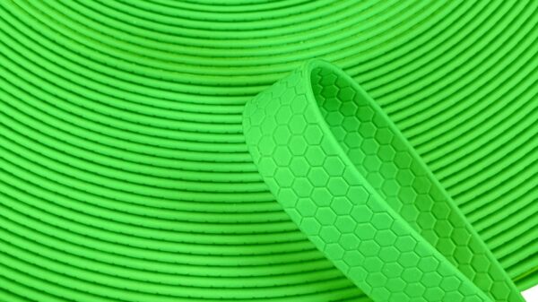 bobina fettuccia waterproof gummy esagonale 20mm per collari e guinzagli colore verde fluo toscani store