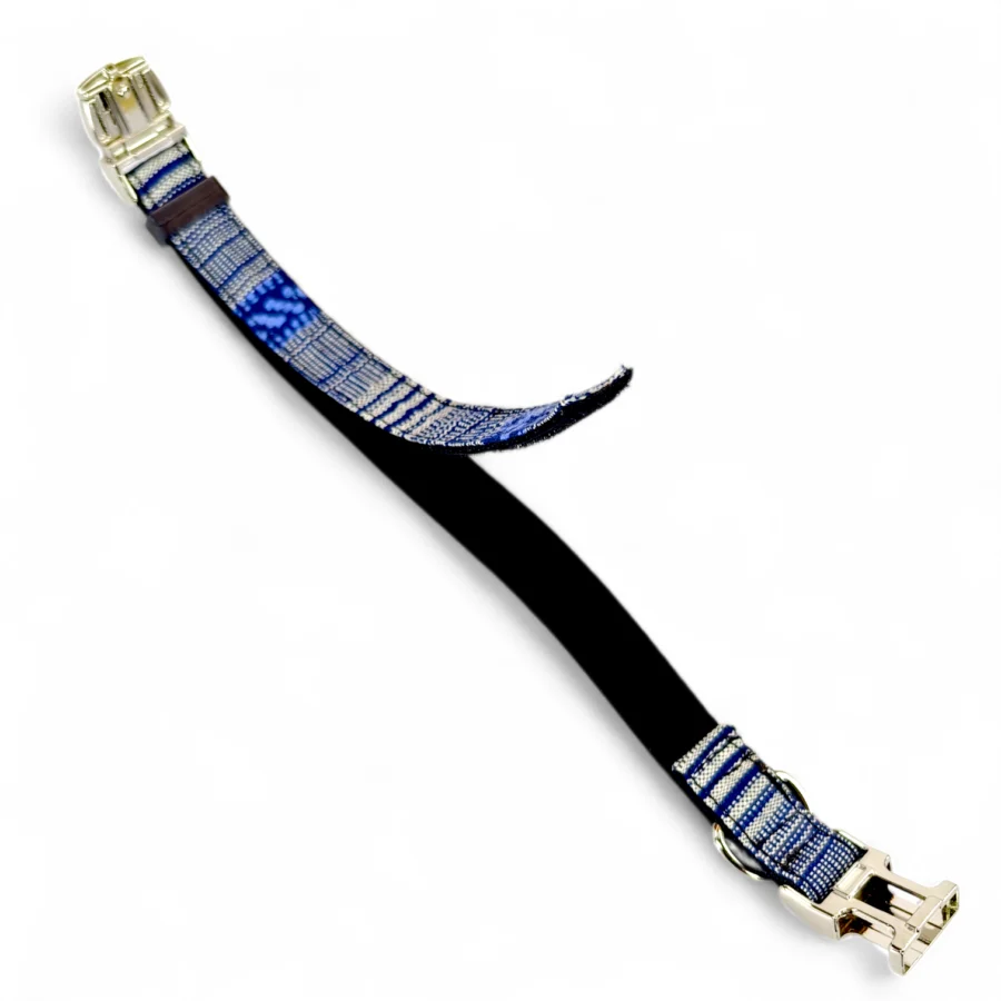 Collare per cane Era regolabile 25 35 cm con fantasia etnica blu clip full metal sicura largo 2cm toscani store particolare regolazione